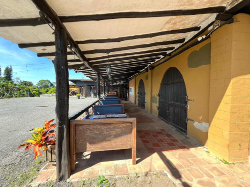 Vendo Fondo De Comercio Restaurant Cima Bar, Ref. 60.000