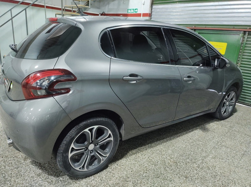Peugeot 208 1.6 5 Puertas Feline Anticipo Y 36 Cuotas