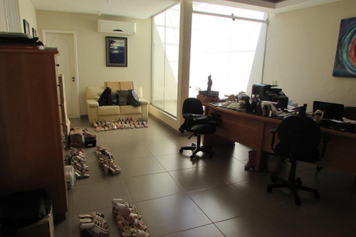 Prédio À Venda, 320 M² Por R$ 1.700.000 - Mooca - São Paulo/sp - Pr0083