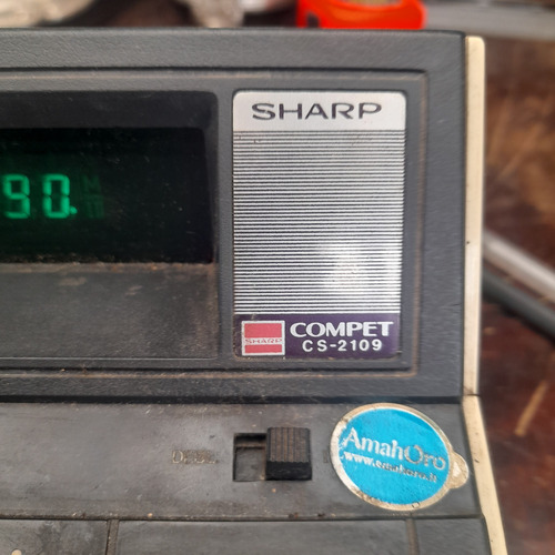 Imagem 2 de 10 de Calculadora Bancada Sharp Compet 2109 Antiga Visor Verde Fun