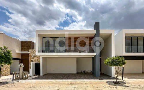 Casa Nueva En Renta En Mérida En Privada Zentura, Cholul