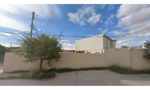 Casa En Recuperación, Los Bosques, Monclova, Coahuila. Laab2