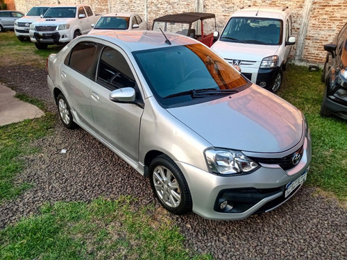 Imagen 4 de 10 de Toyota Etios 1.5 Xls 4 Ptas