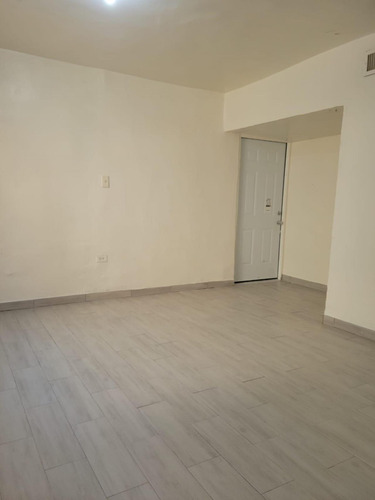 Casa En Renta Ciudad Juárez Chihuahua Colonia Granjero.