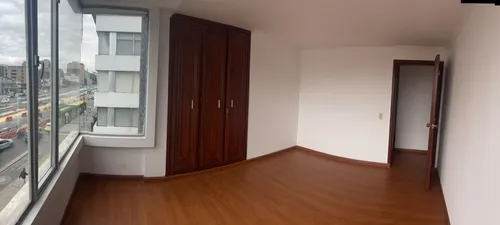 Apartamento En Chicó Norte, Amplio Y Reformado - Área: 178 M2