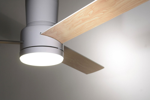 Ventilador 3 Aspas Luz Led 3 Tonos 6 Velocidades 30w Estructura Blanco Aspas Blanco Diámetro 1.32 M Material De Las Aspas Madera