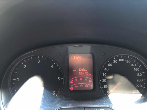 Imagem 10 de 12 de Volkswagen Amarok 2015 2.0 S Cab. Dupla 4x4 4p