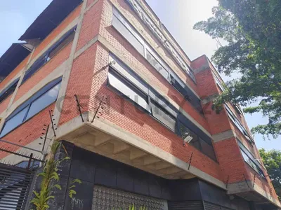 Edificio en alquiler