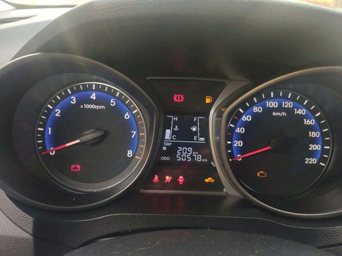 Imagem 10 de 12 de Hyundai Hb20s Unique 1.0 12v Flex