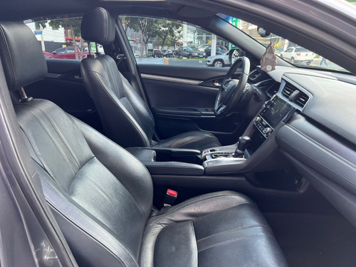 Imagem 7 de 11 de Honda Civic Touring