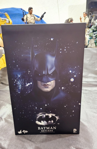Hot Toys Batman 89 Michael Keaton (Usado)