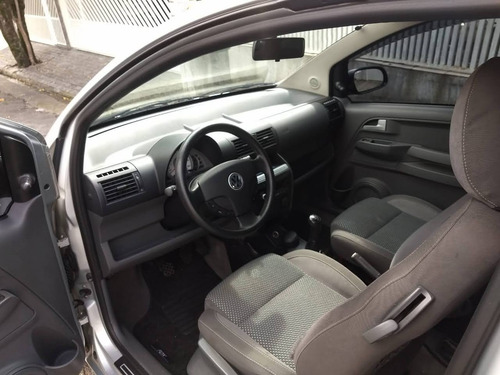Imagem 8 de 8 de Volkswagen Fox 2009 1.0 Vht Plus Total Flex 3p