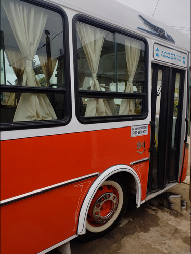 Mercedes Benz 1418, Año 2011 Escolar