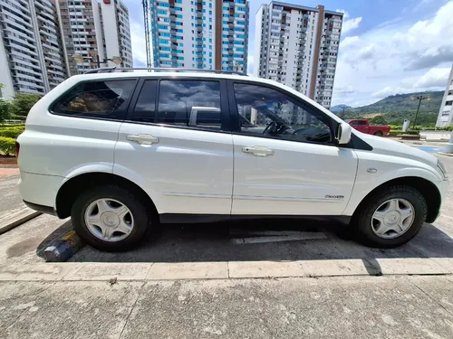 Vendo Camioneta Blanca Unico Dueño, Kyron De Ssangyong, Mod