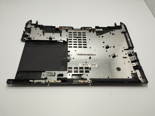 Carcasa Inferior  Laptop  Toshiba L45-b4201sl H000068440