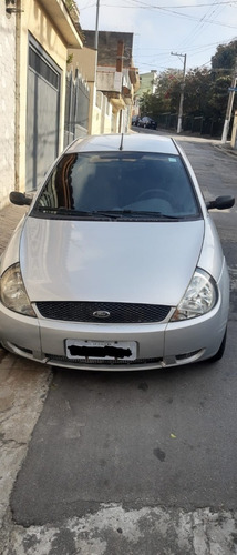 Imagem 3 de 12 de Ford Ká