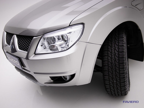 Imagem 10 de 14 de Mitsubishi Pajero Tr4 2.0 16v 4x4 (flex) (aut)