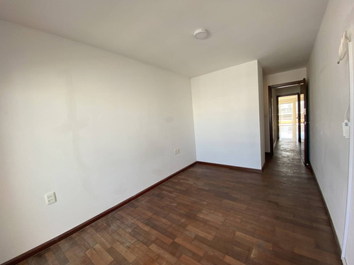 Imagen 7 de 14 de Venta De Apartamento Con 2 Dormitorios En Pocitos