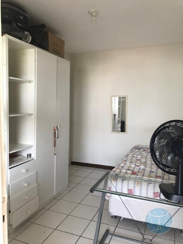 Imagem 8 de 15 de Apartamento Em Petropolis - V-11708