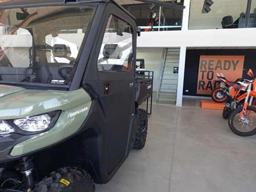 Imagen 2 de 8 de Can Am Defender Hd8 Dps Cabinado Motoswift Fco Alvarez
