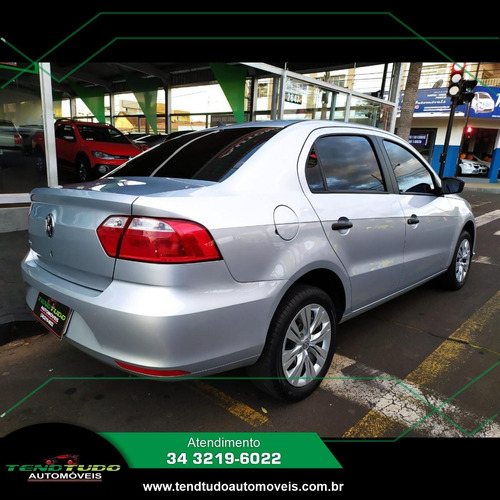 Imagem 4 de 7 de Volkswagen Voyage Trendline 1.6 Prata 2019