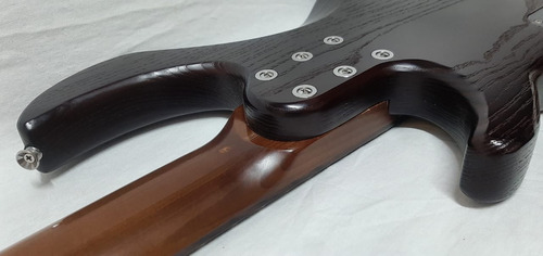 Baixo Aria Pro Ii 313bb/5 Detroit 5 Cdas Bourbon Barrel Destro Bourbon Barrel Fosco 5 (Usado)