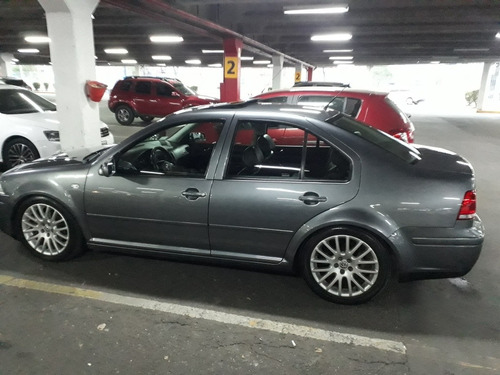 Imagen 12 de 13 de Volkswagen Bora 2008 1.8 Highline T Tiptronic Cuero