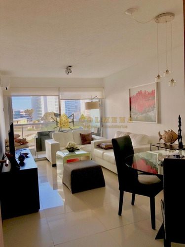 Muy Buen Departamento A Metros De Playa Brava Con Barbacoa Exclusiva!- Ref: 3291