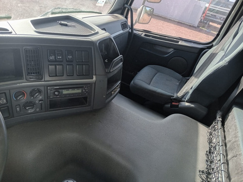 Imagen 7 de 7 de Volvo Fmx400