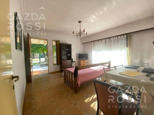 Imagen 5 de 13 de Casa - Adrogue