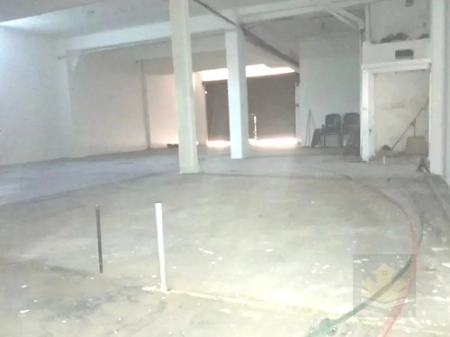 Imagen 4 de 7 de Galpón En Venta Villa Ballester, 200 Metros Cubiertos, 1 Cuadra De Ruta 8 Y Metrobús