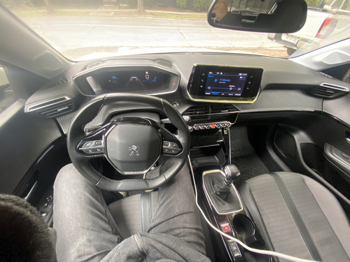 Peugeot 208 Allure Pack 1.2 Puretech 100HP
