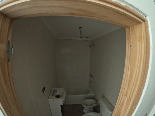 Imagen 3 de 11 de Departamento En Venta En Ciudadela