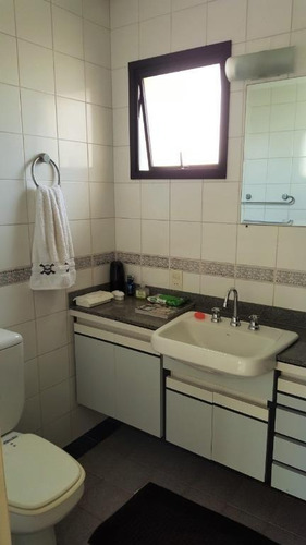Imagem 13 de 20 de Cobertura Triplex No Campo Belo, 200m2, 3 Dormitorios, 1 Suite, Sala De Estar, Piscina Com Deck E Churrasqueira. - At0011