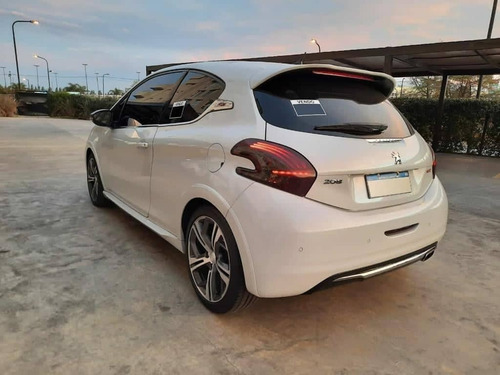 Peugeot 208 Gti