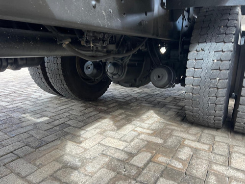 Vw 31330 Ano2022 Traçado Caçamba Meia Cana