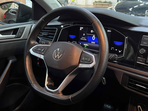Volkswagen Nivus 1.0 200 TSI TOTAL FLEX COMFORTLINE AUTOMÁTICO