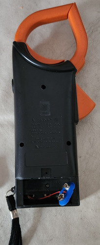 Pinza Amperimétrica Digital Zurich Zr-266 1000a (Usado)