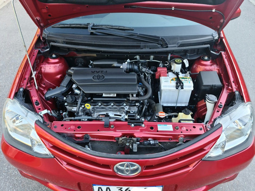 Toyota Etios 1.5 Xs 2016