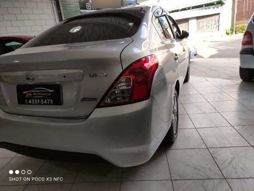 Imagem 6 de 10 de Nissan Versa 2018 1.6 16v Sv Aut. 4p