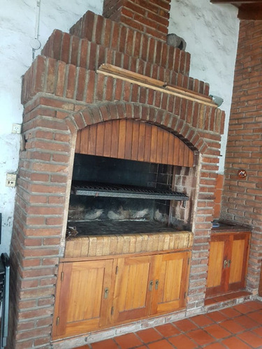 Casa En Venta En Parque Avellaneda