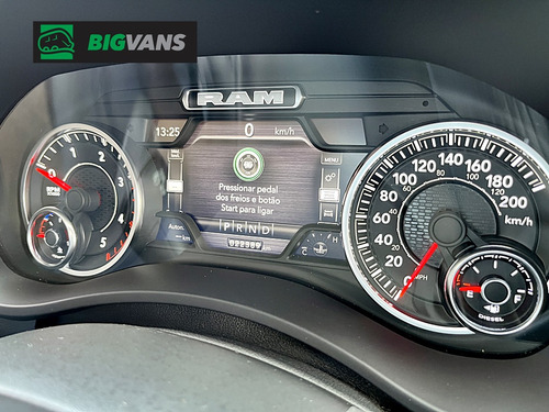 RAM Ram 3500 6.7 Laramie Cab. Dupla 4x4 Aut. 4p
