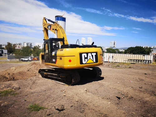 Imagen 5 de 12 de 27) Excavadora Caterpillar 320d2 2014