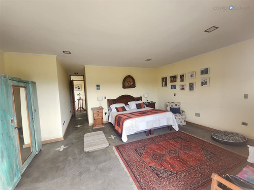 Casa En Venta De 4 Dorm. Condominio Santa Sofia, Machalí