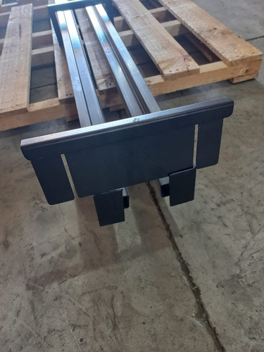 Imagem 3 de 4 de Forma De Aço Para Pilar Muro Pre- Fabricado - 3m Comprimento