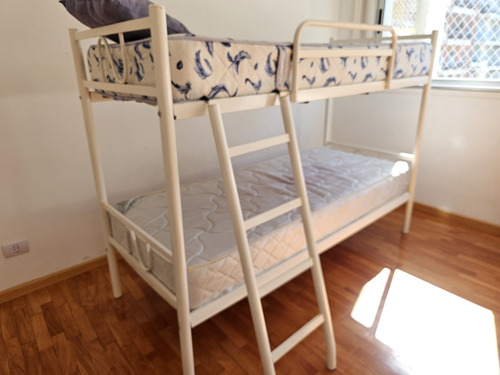 Cama Cucheta De Hierro Blanco Con Escalera