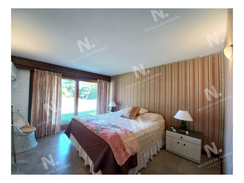 Imagen 6 de 30 de Vende Y Alquila Gran Casa De 5 Dormitorios En Playa Mansa, Punta Del Este