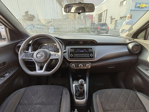 Imagen 15 de 15 de Nissan Kicks Sense 2017