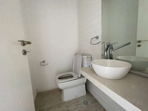 Departamento En Venta - 1 Dormitorio 2 Baños - 58mts2 - Castelar
