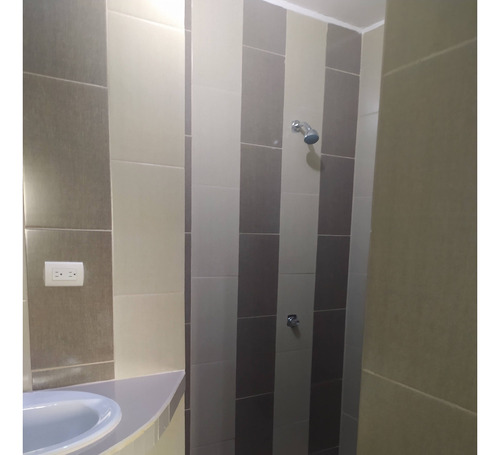 Alquilo Departamento En 3ra Planta En Urbanor